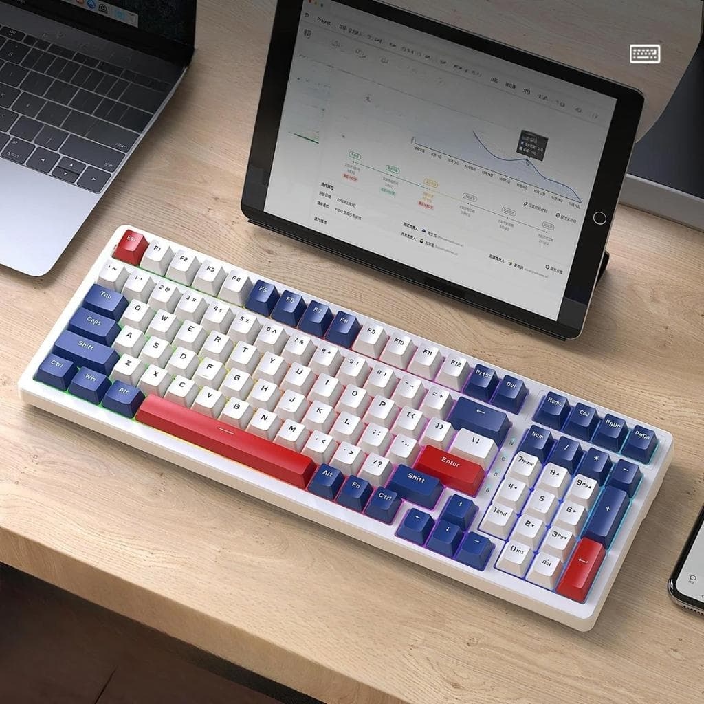 Механическая игровая клавиатура для геймера